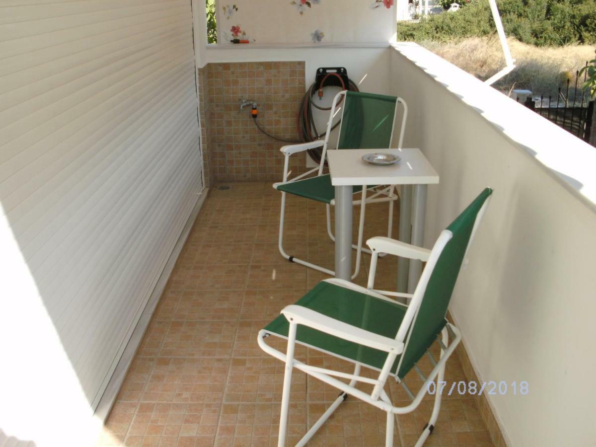 Nina Rooms Artemida (Attica) Exterior foto