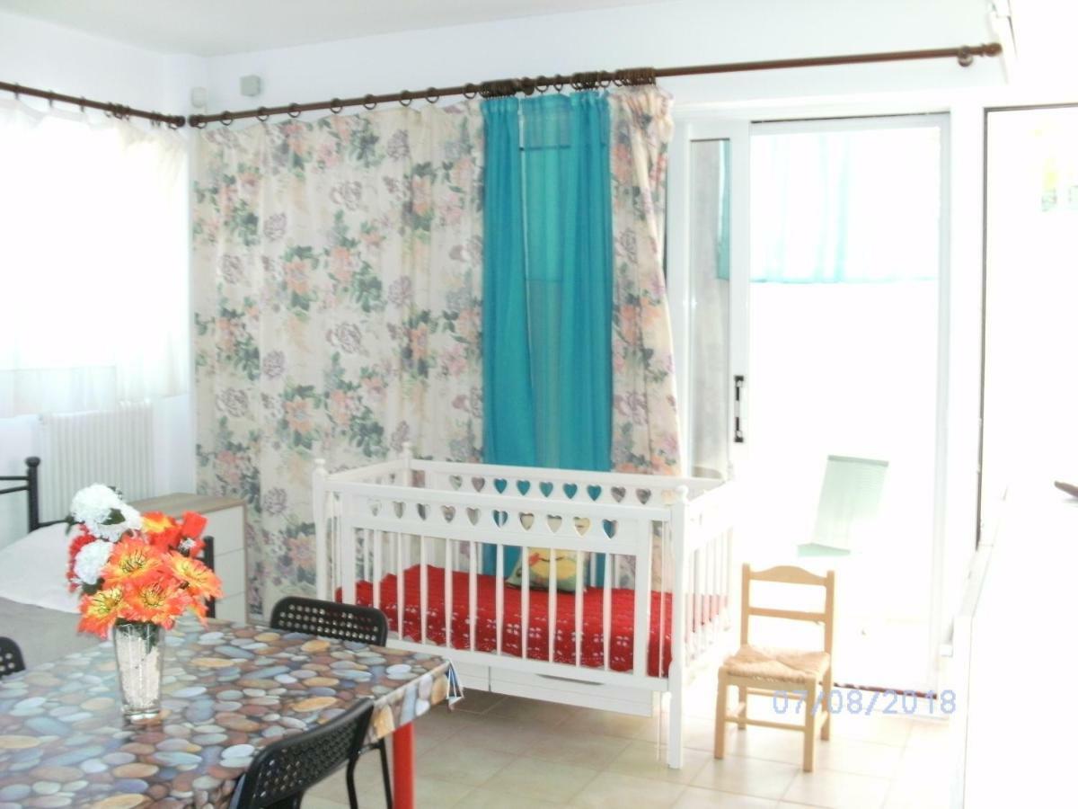 Nina Rooms Artemida (Attica) Exterior foto